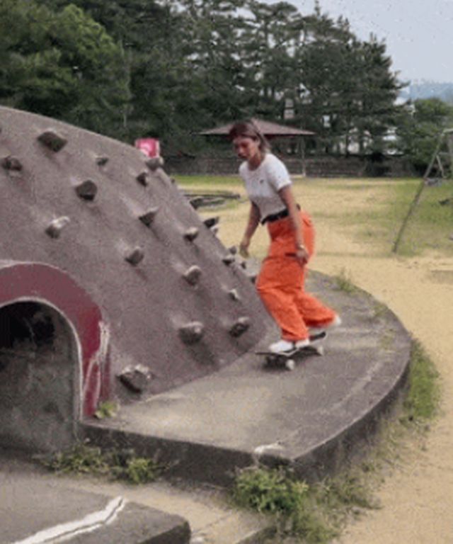 Acid GIFs, June 28 (25 gifs)