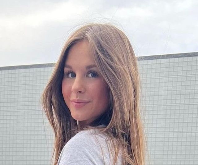 Girls In Yoga Pants (20 pics)