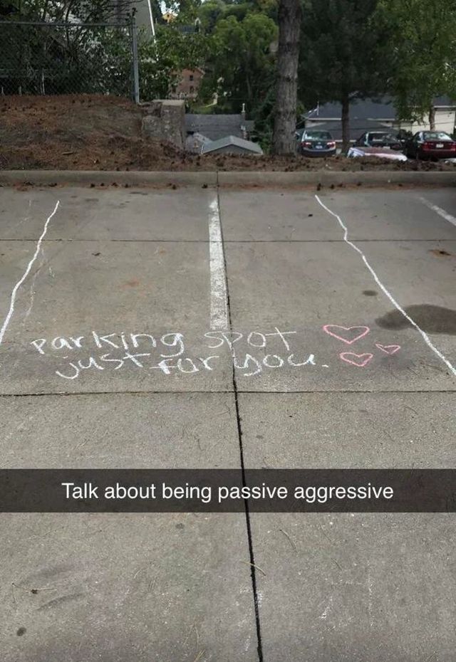 Passive-Aggressive Signs (19 pics)