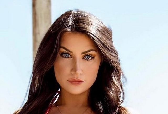 Girls In Jeans (20 pics)