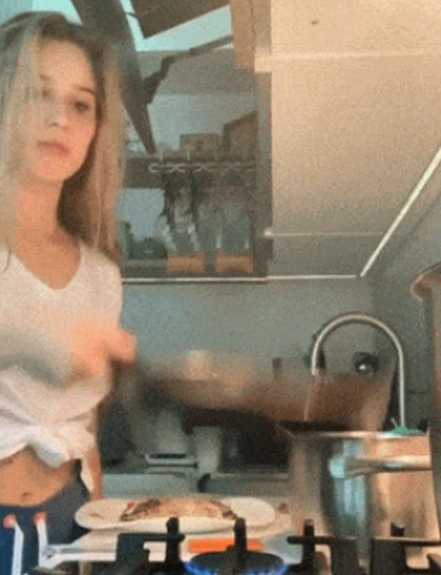 Acid GIFs, July 8 (25 gifs)