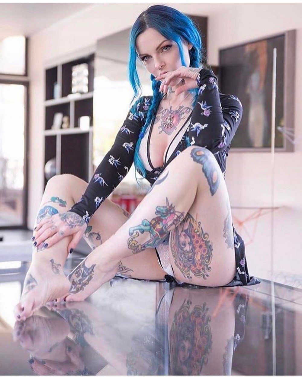 Tattooed Girls (20 pics)