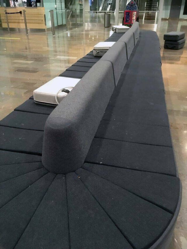 Unusual Finds In Airports (24 pics)