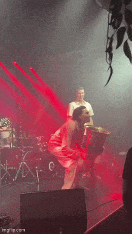 Acid GIFs, July 16 (25 gifs) Acid GIFs, July 16 (25 gifs)