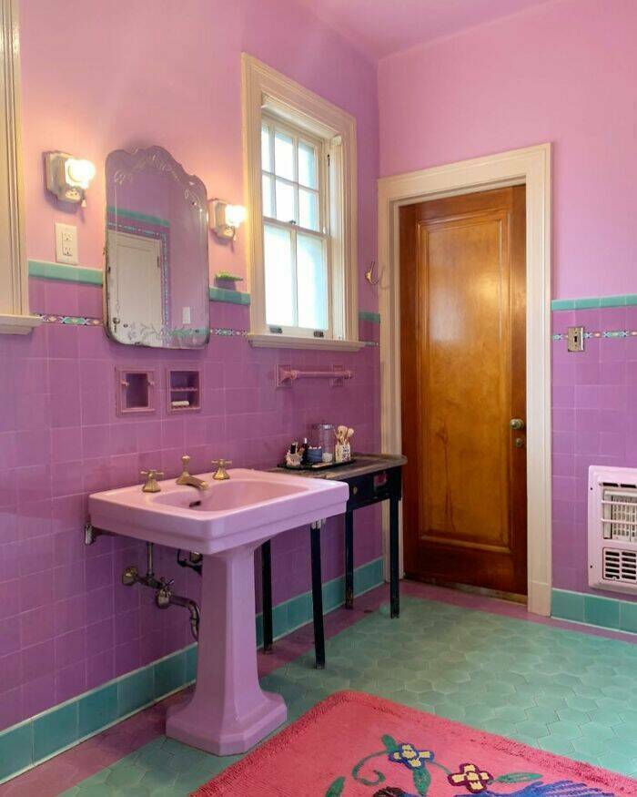 Vintage Bathrooms (18 pics)