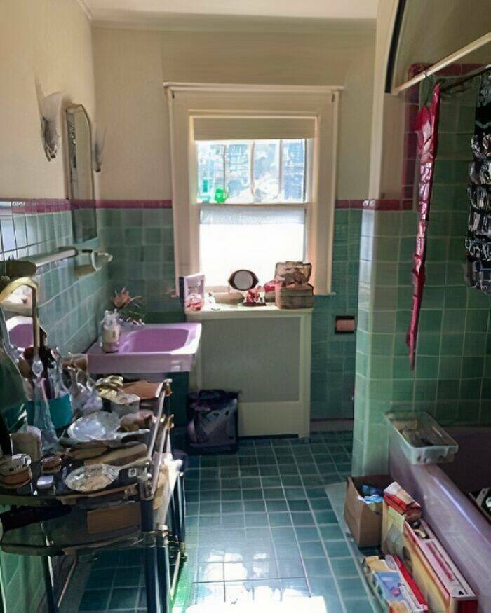 Vintage Bathrooms (18 pics)