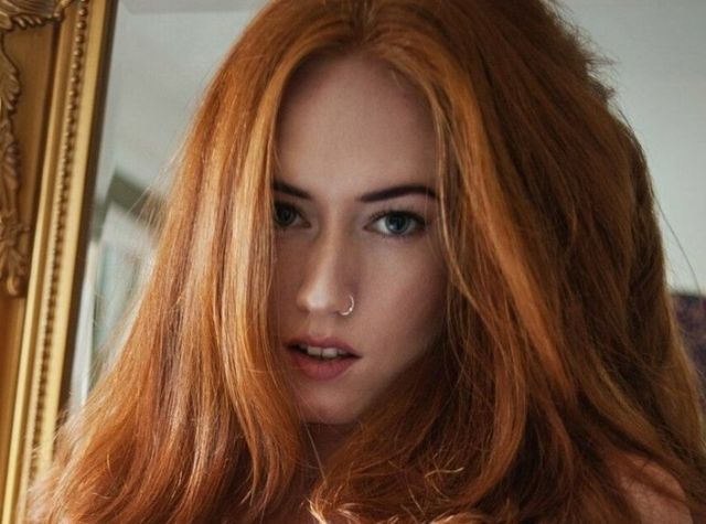 Redhead Girls (20 pics)