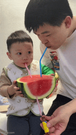 Acid GIFs, July 23 (25 gifs) Acid GIFs, July 23 (25 gifs)