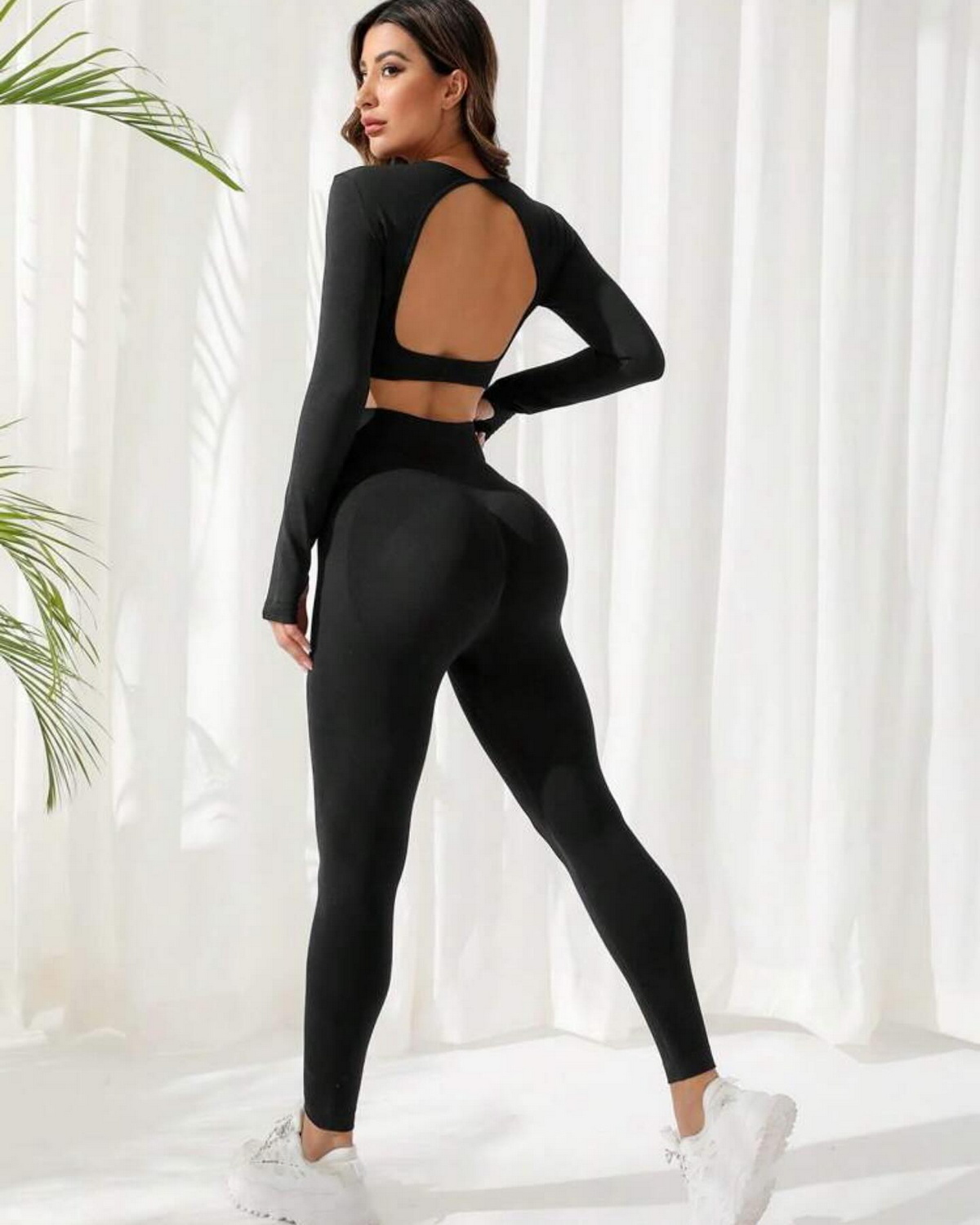 Girls In Yoga Pants (20 pics)