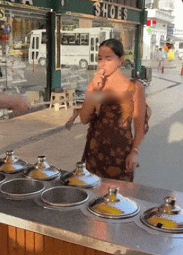 Acid GIFs, July 30 (25 gifs)