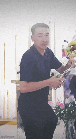 Acid GIFs, August 1 (25 gifs) Acid GIFs, August 1 (25 gifs)