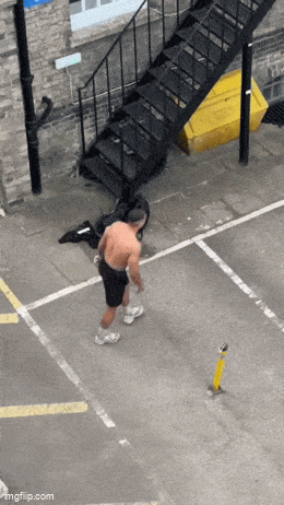 Acid GIFs, August 1 (25 gifs) Acid GIFs, August 1 (25 gifs)