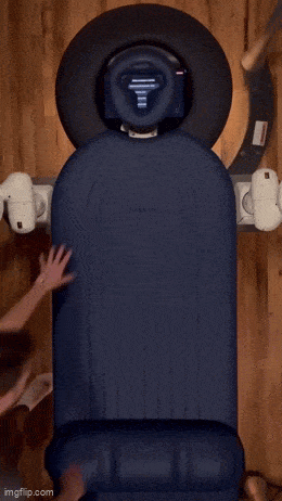 Acid GIFs, August 2 (25 gifs) Acid GIFs, August 2 (25 gifs)