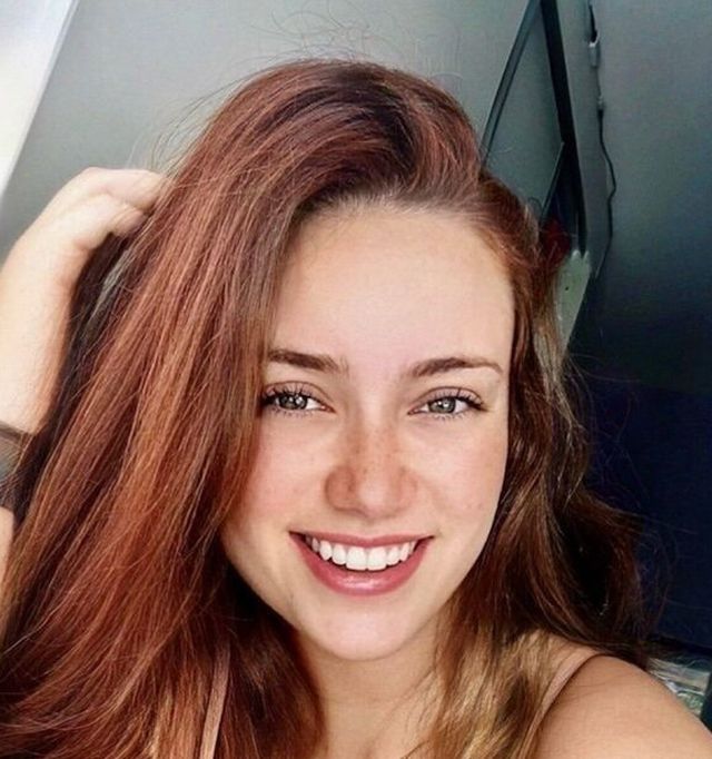 Redhead Girls (32 pics)