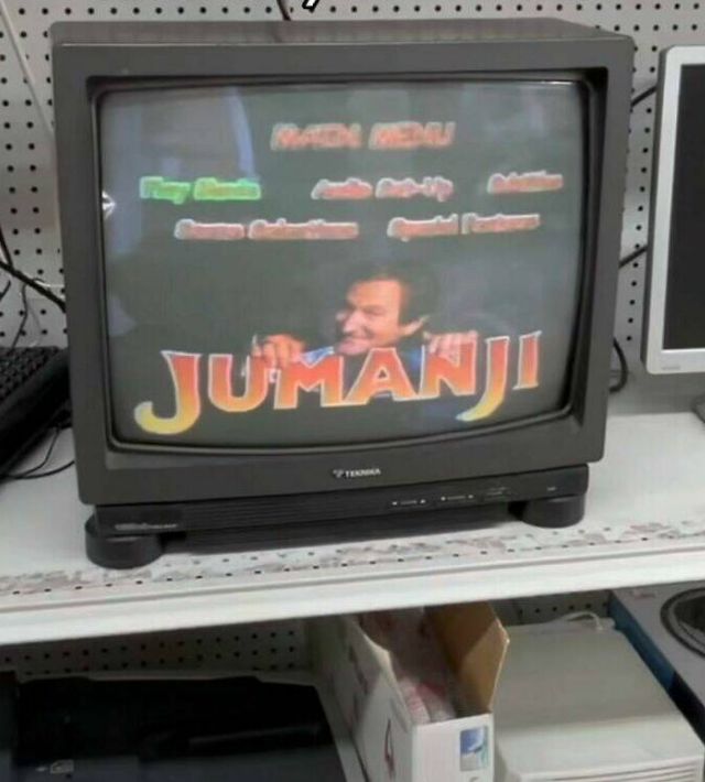 Nostalgic Things In Thrift Shops (30 pics)