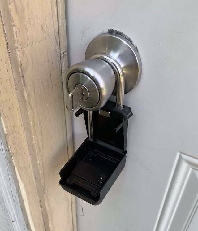 Epic Realtor Fails (25 pics)