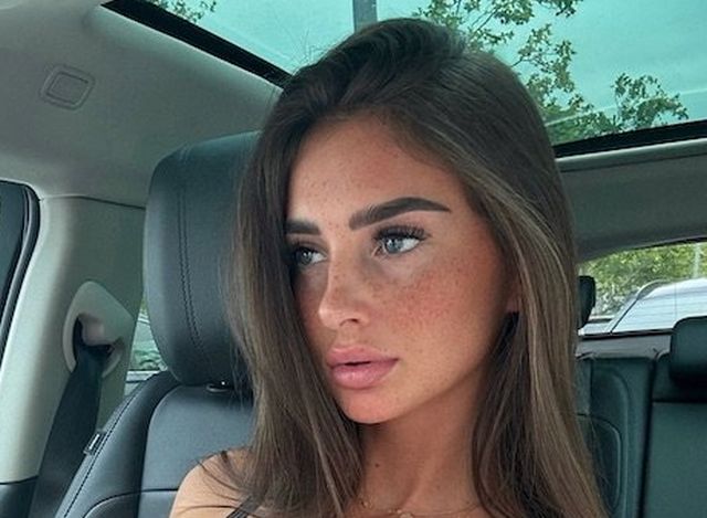 Girls With Freckles (30 pics)