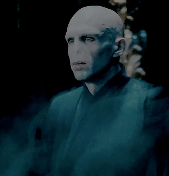 Weird Thoughts (14 gifs)