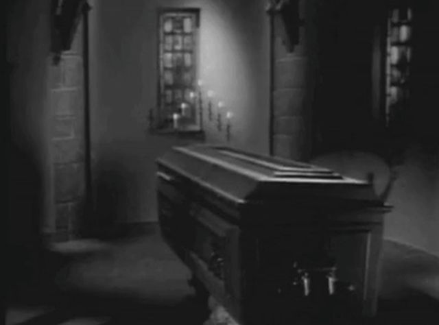 Creepy Facts (15 gifs)