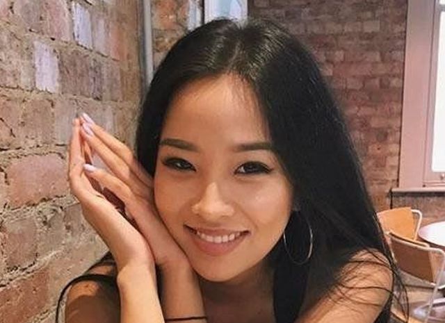 Asian Girls (23 pics)