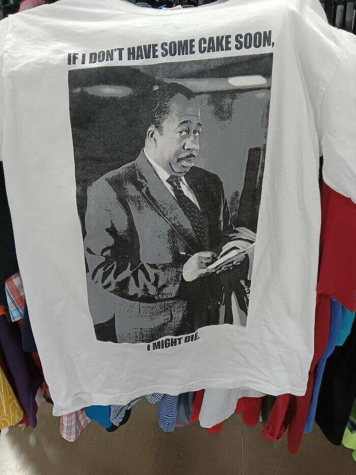 Weird Finds In Thrift Shops (18 pics)