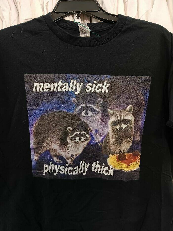 Weird Finds In Thrift Shops (18 pics)