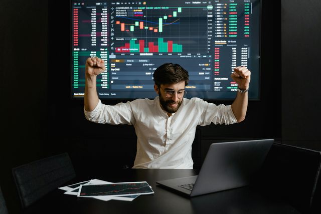 Overview of Synthetic Put Options in Trading Overview of Synthetic Put Options in Trading