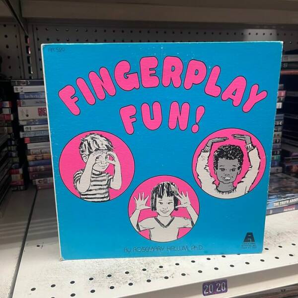Weird Finds In Thrift Shops (23 pics)