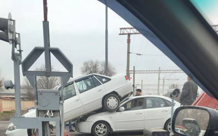 Bad Days Happen (18 pics)