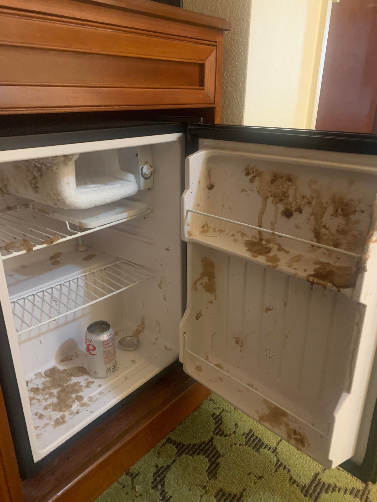 Bad Days Happen (24 pics)