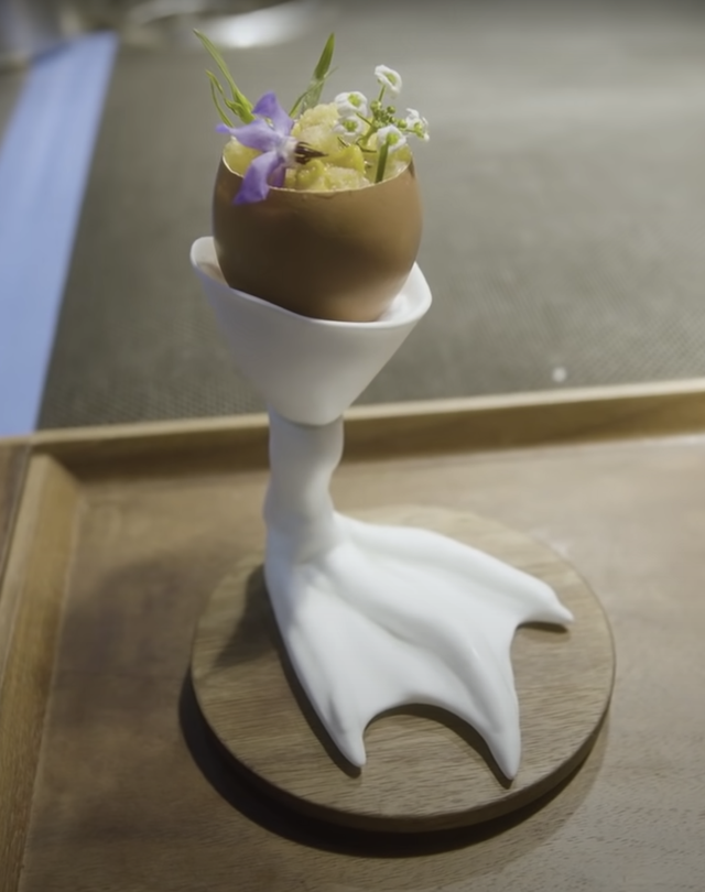Weird Food Serving (16 pics)