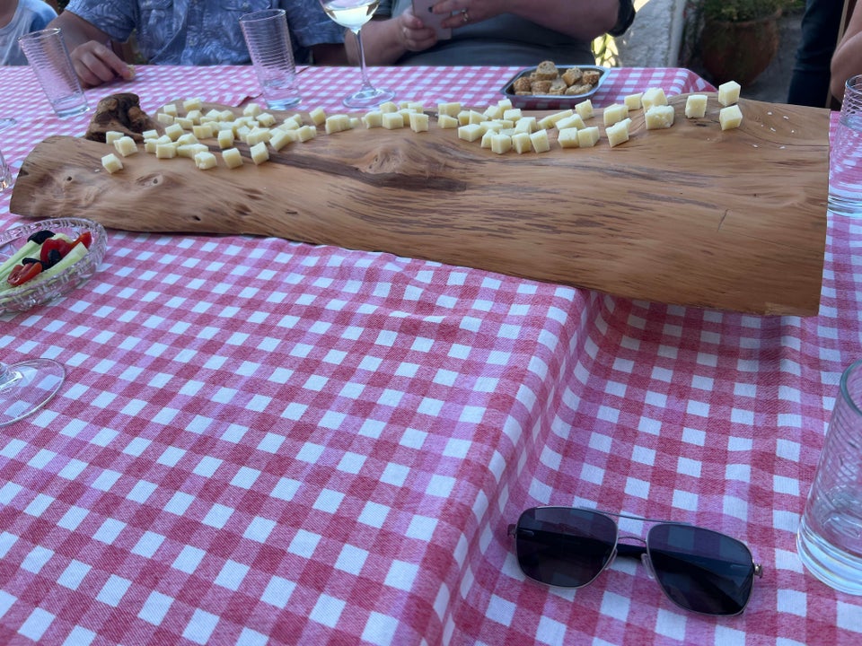 Weird Food Serving (16 pics)