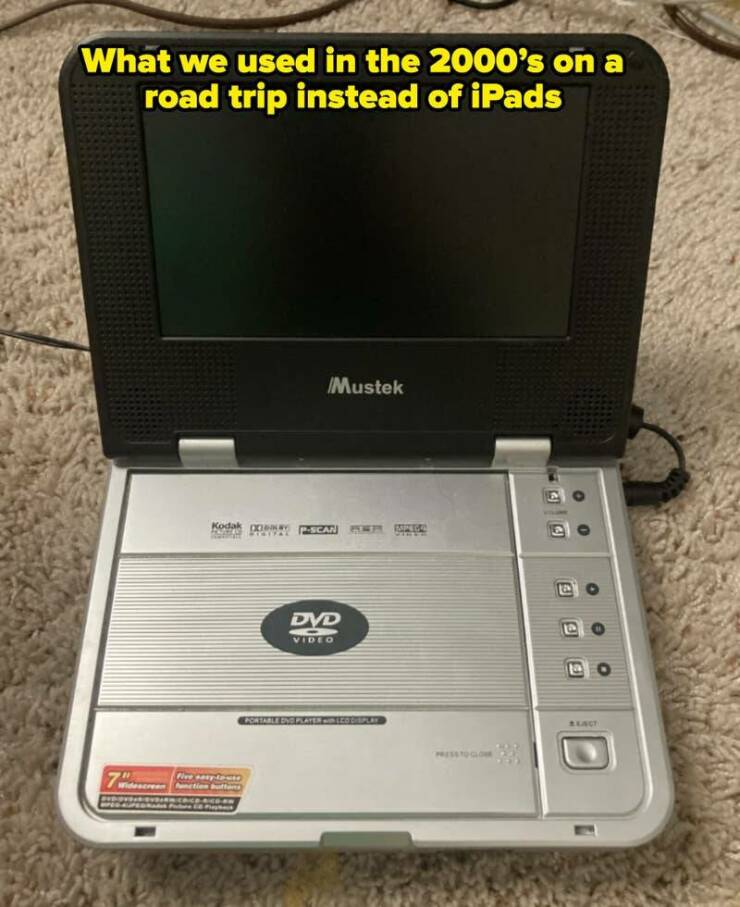 Nostalgic Things From The Past (21 pics)