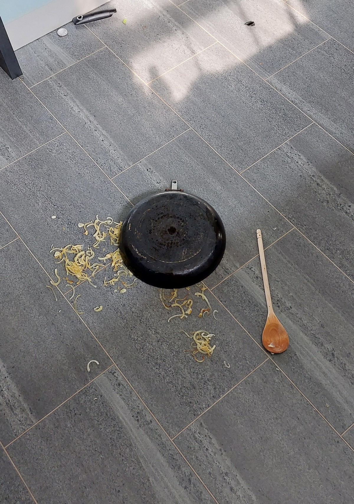 Bad Days Happen (22 pics)