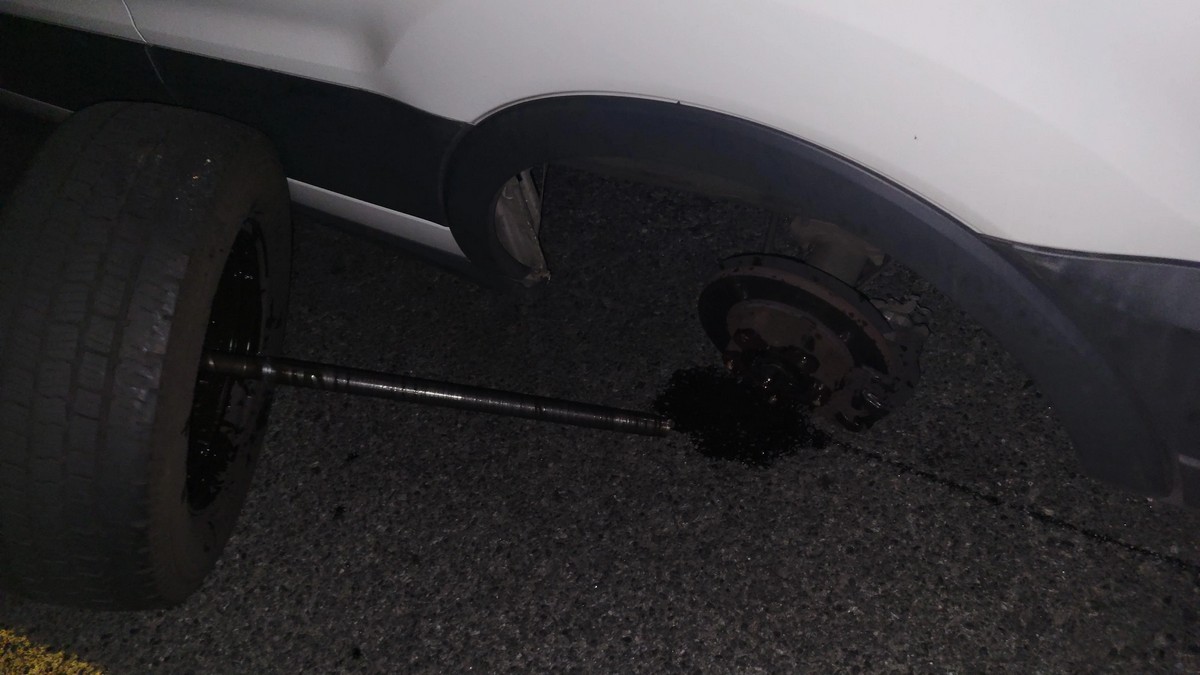 Bad Days Happen (22 pics)