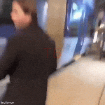Acid GIFs, December 11 (25 gifs) Acid GIFs, December 11 (25 gifs)