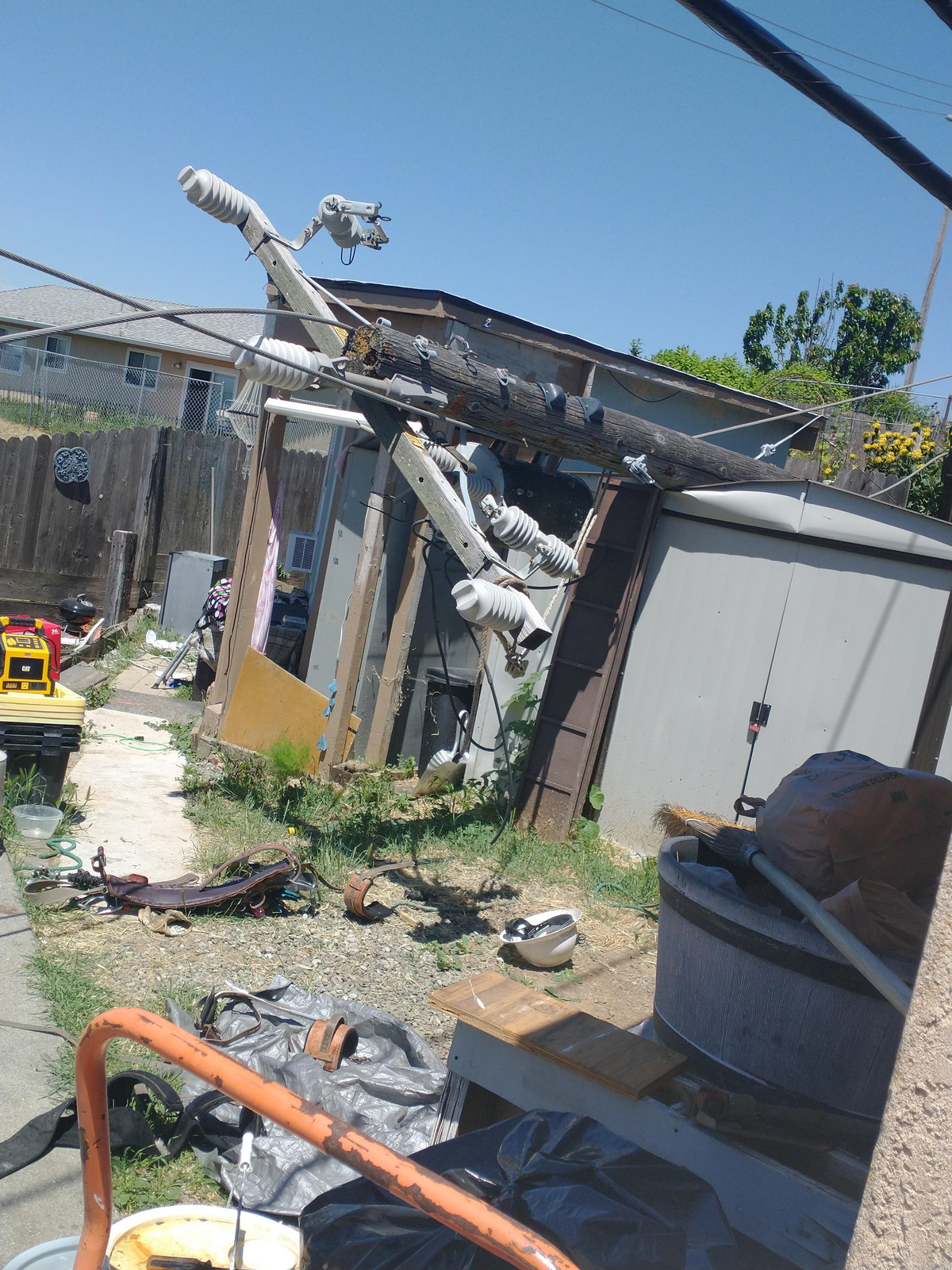 Bad Days Happen (25 pics)