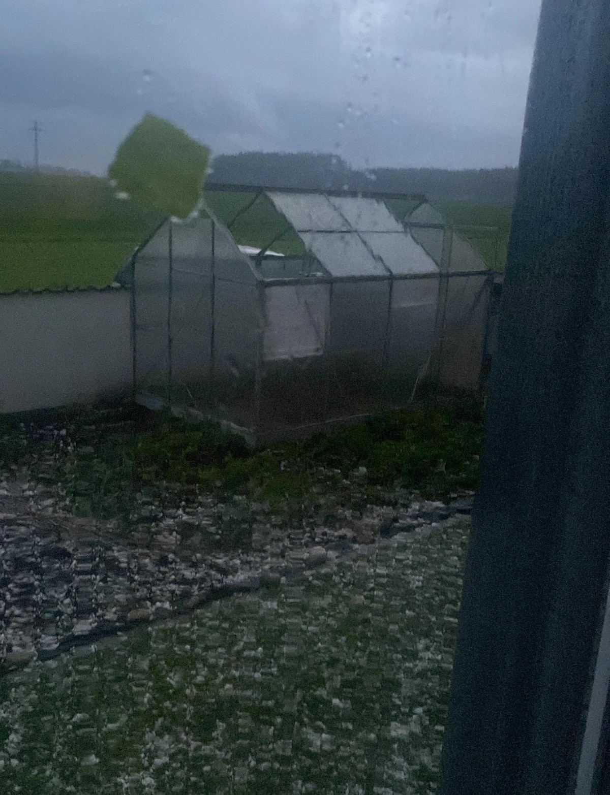 Bad Days Happen (21 pics)