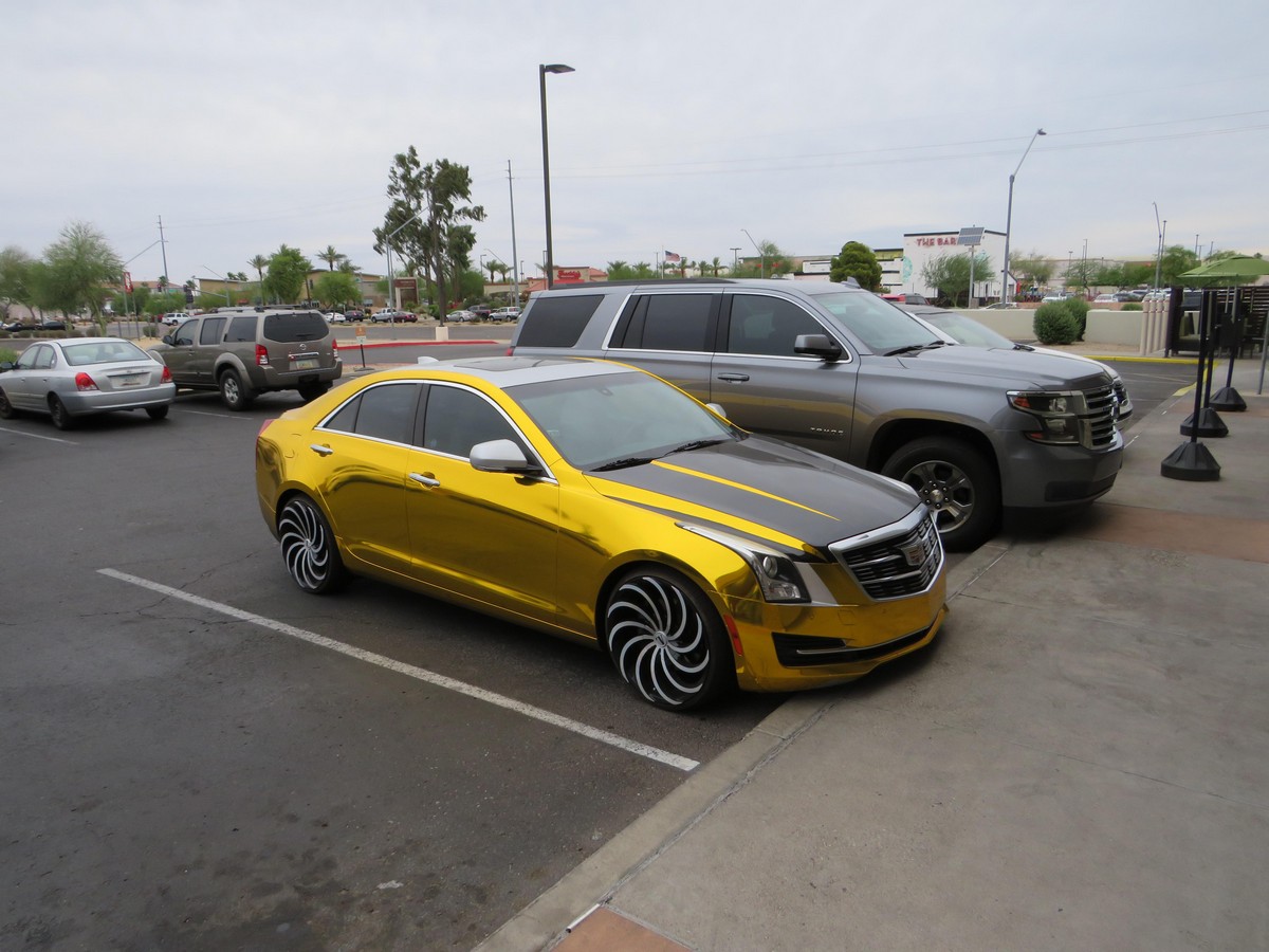 Crazy Cars (23 pics)