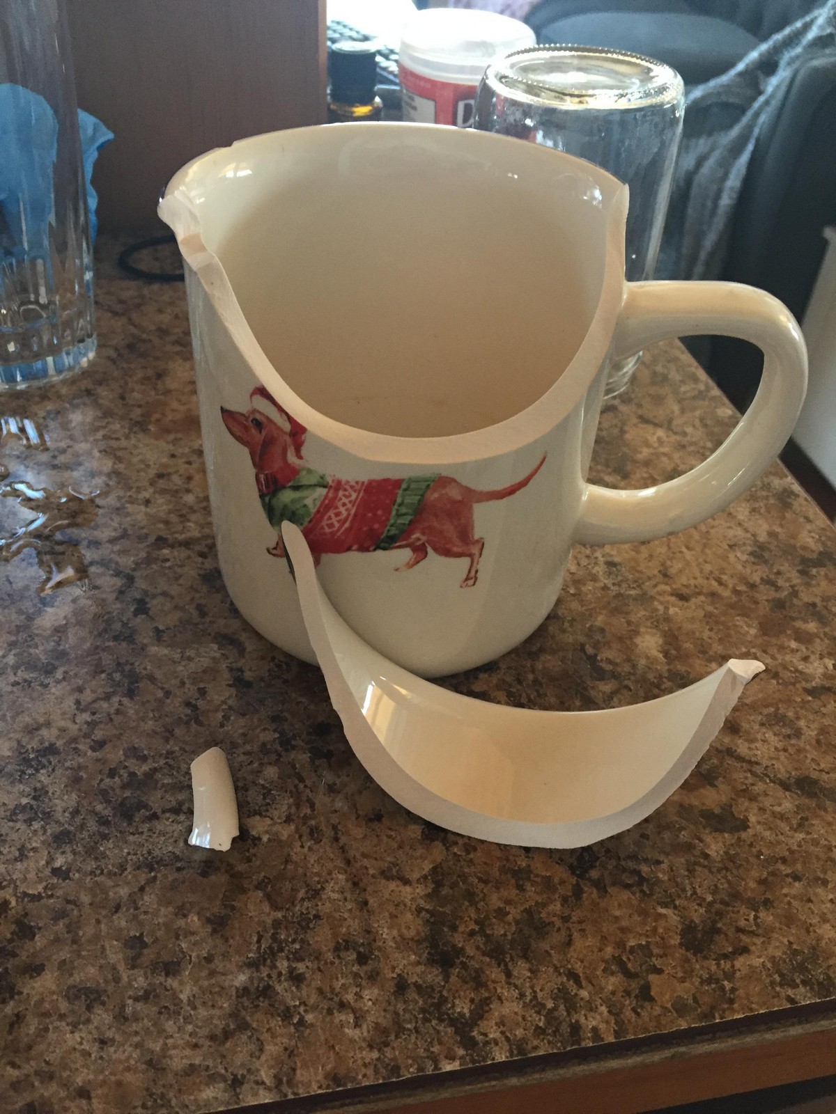 Bad Days Happen (23 pics)