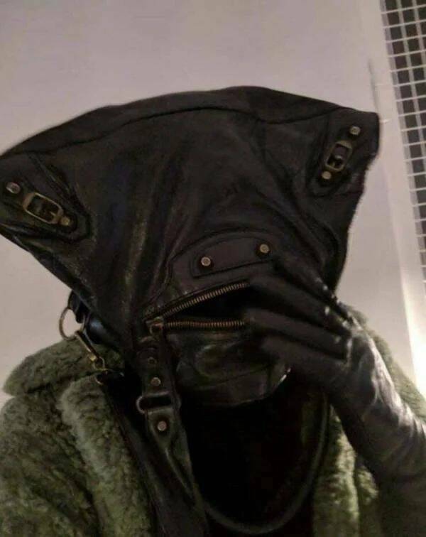 Strange Fashion (12 pics)