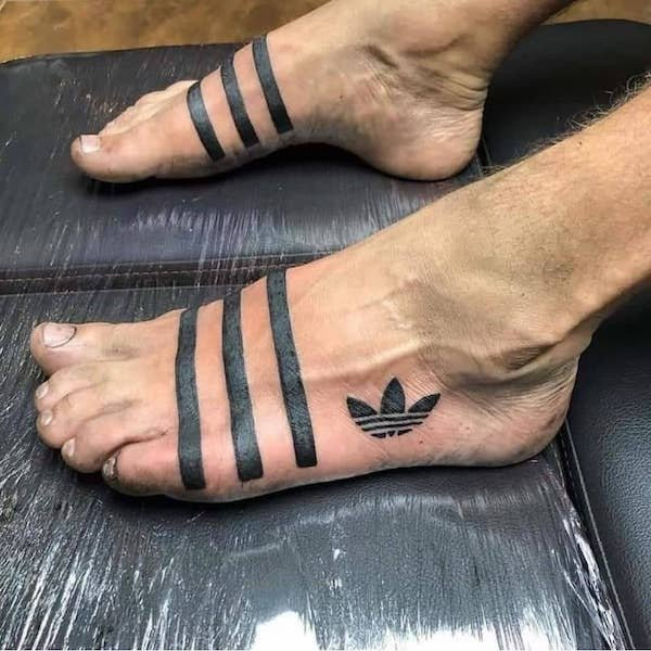 Awful Tattoos (17 pics)