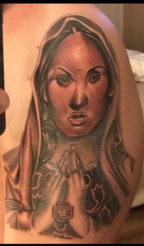 Awful Tattoos (17 pics)