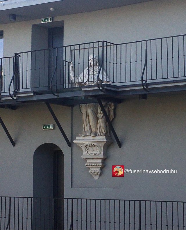 Really Strange Finds (17 pics)