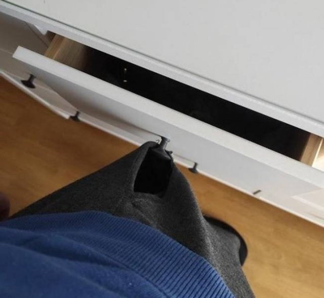 Annoying Finds And Situations (16 pics)