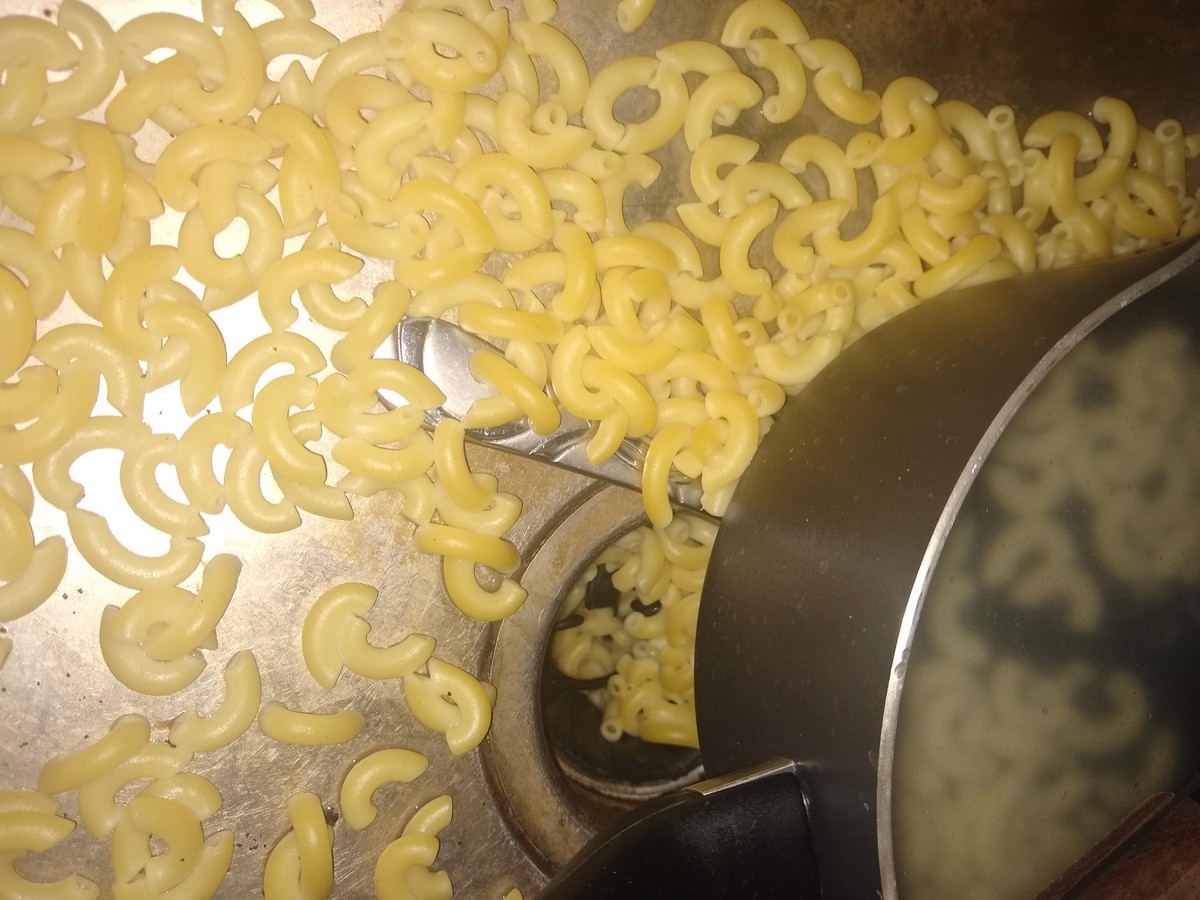 Bad Days Happen (27 pics)