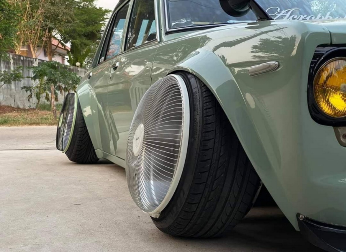 Crazy Tuning (23 pics)