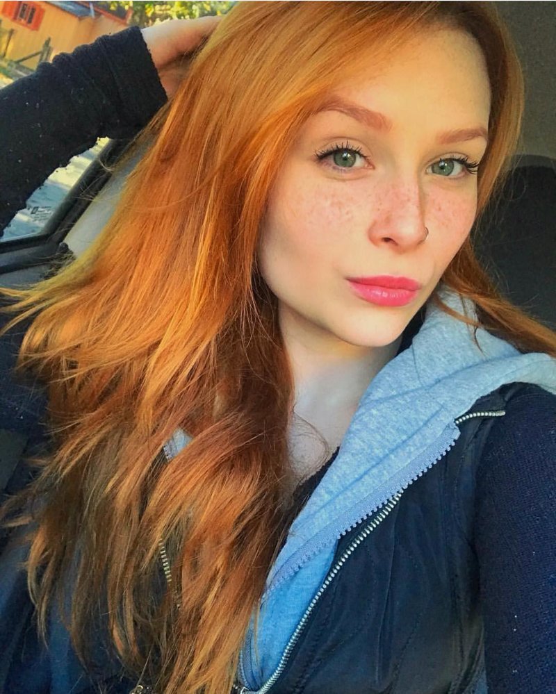 Girls With Freckles (20 pics)