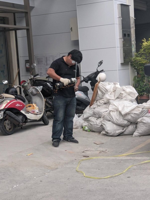 They Don't Think About Safety (15 pics)