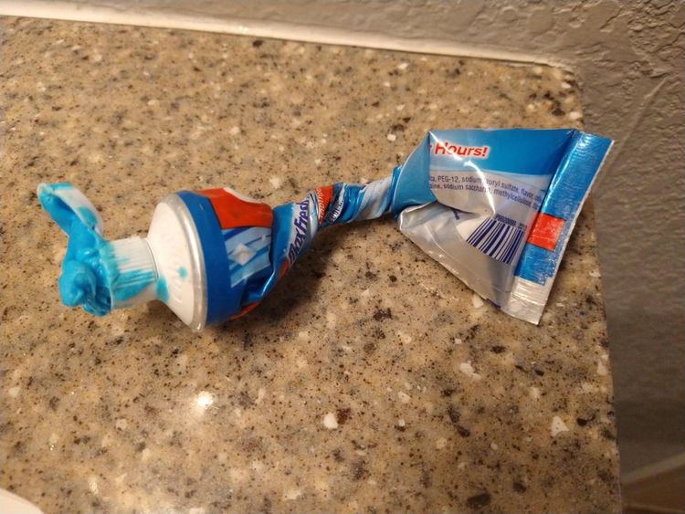 Annoying Situations (18 pics)